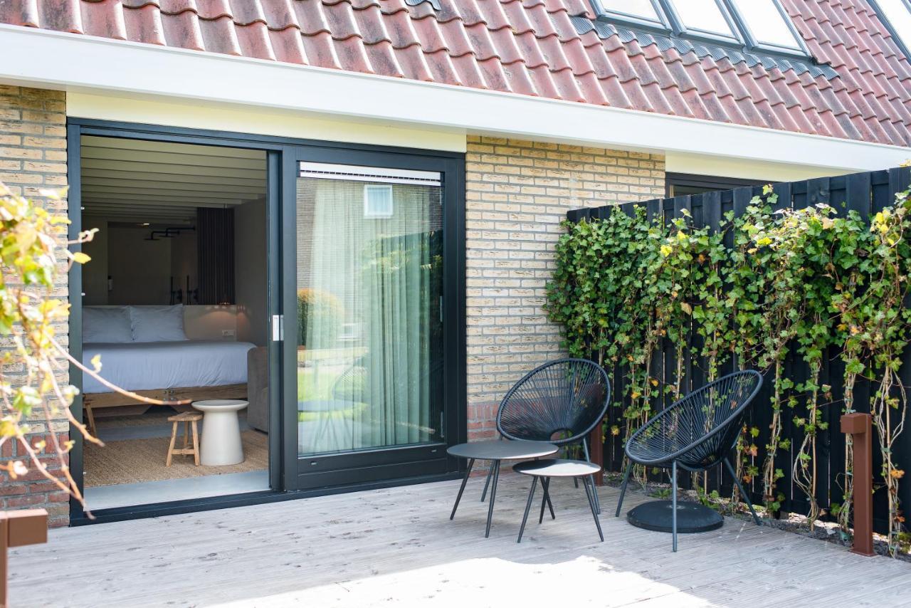 Van Heeckeren Apartments & Suites Nes Nes  Extérieur photo